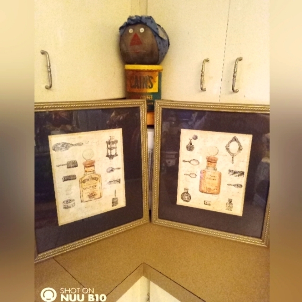 Pair Of Home Interiors Bathroom Pictures